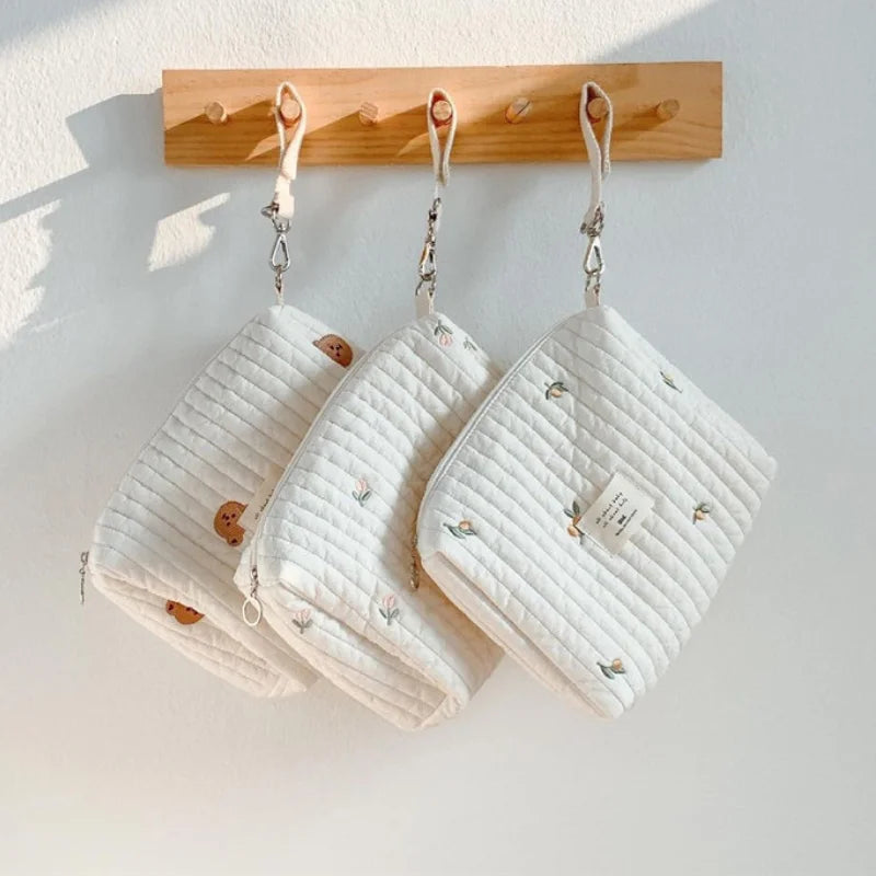 Sac Organisateur Élégant pour Poussette – Rangement Couches et Accessoires Bébé