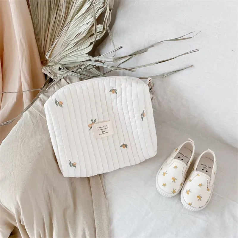 Sac Organisateur Élégant pour Poussette – Rangement Couches et Accessoires Bébé