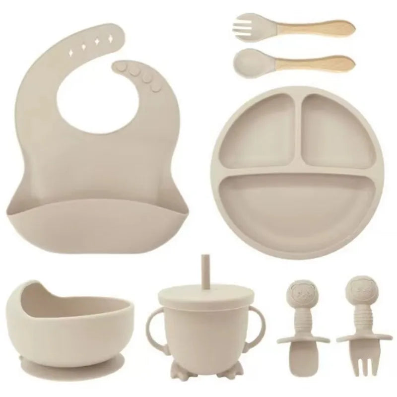 Kit Repas Bébé – Élégance et Praticité